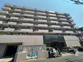  ���肵���\���ƊǗ��̐��B�S���S�؃R���N���[�g���iSRC�j�Ō��S�B�Ǘ��͓��Α̐����S���ϑ��ŁA�Z�L�����e�B�J���������B�������S�ɕ�点����S��������܂��B
