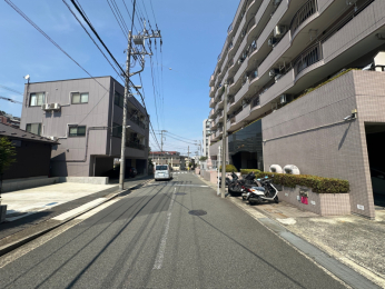  ���͂͌ˌ��Ă��w�}���V�����������A�������������͋C�̏Z���ł��B